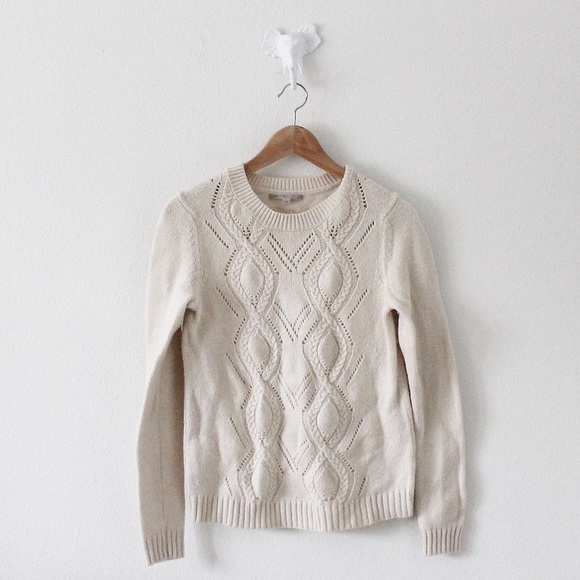 GAP Sweaters - GAP Wool Blend Cable Knit Soft Long Sleeve Cream Sweater